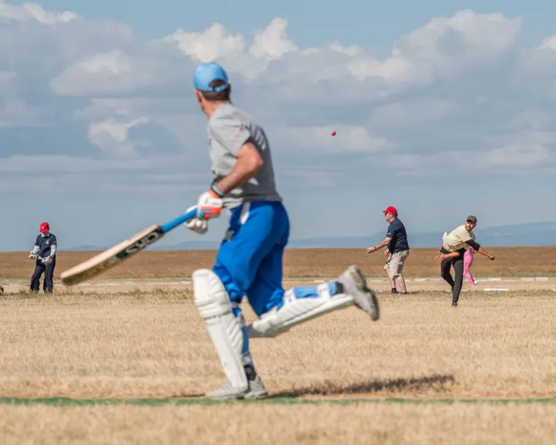 Bowling Changes Aren't Pitching Changes: What Your Baseball Brain Gets Wrong in Live Cricket Markets