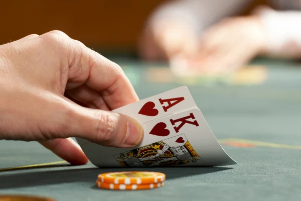Poker (Texas Hold'em & More)